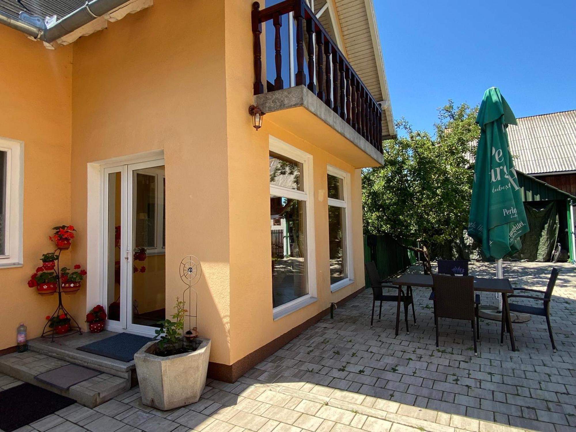 Fuzfa Apartman Joseni  Dış mekan fotoğraf